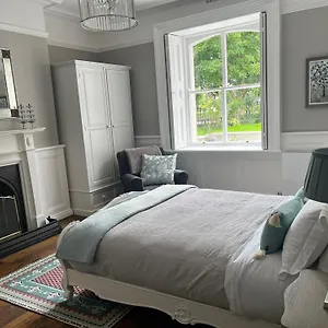 Kenilworth Square North Homestay Dublin